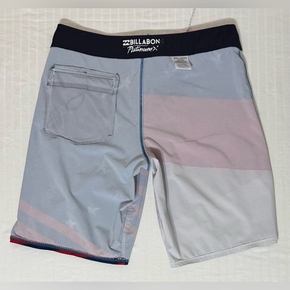 Billabong Board Shorts Swim Trunks American Flag Patriotic Stars Stripes Size 32 - Picture 12 of 14